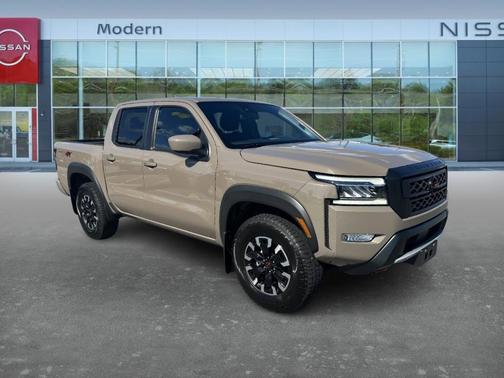 2024 Nissan Frontier PRO-4X