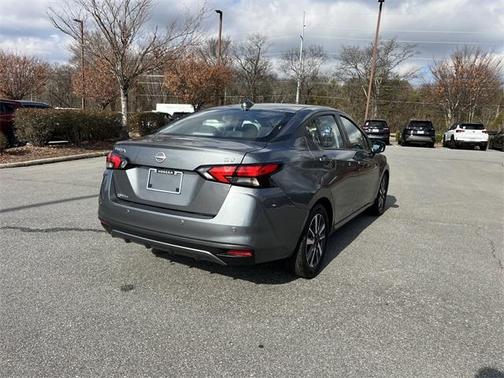 2023 Nissan Versa 1.6 SV
