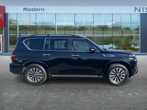Black 2023 Nissan Armada SL