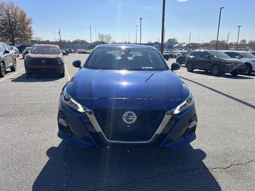 2020 Nissan Altima 2.5 SR