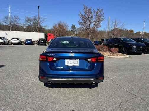 2020 Nissan Altima 2.5 SR