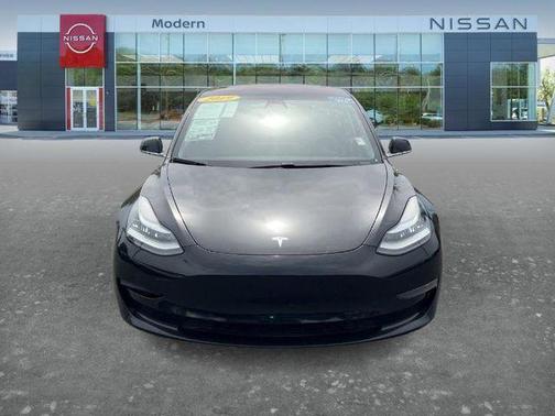 Black 2019 Tesla Model 3 Standard Range Plus