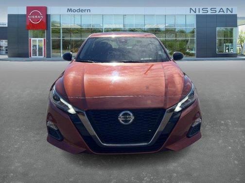 2020 Nissan Altima 2.5 SR