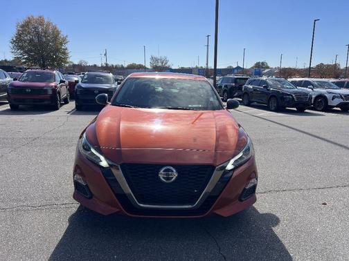 2020 Nissan Altima 2.5 SR
