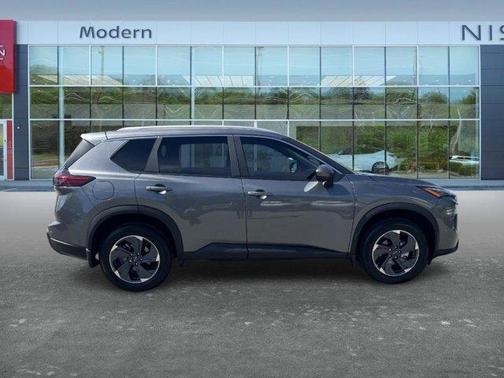 Gun Metallic 2025 Nissan Rogue SV