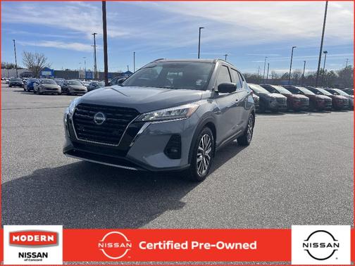 2023 Nissan Kicks SR