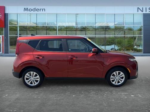 Orange 2020 Kia Soul LX