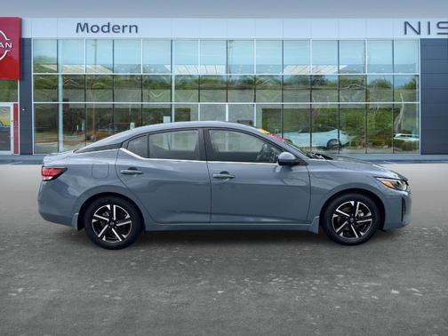 Atlantic Gray M 2024 Nissan Sentra SV