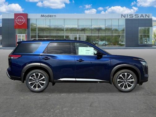Deep Ocean Blue 2026 Nissan Pathfinder Platinum
