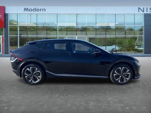 2024 Kia EV6 Light Long Range