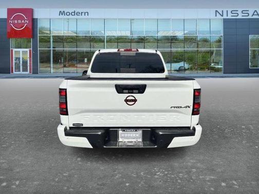 Glacier White 2023 Nissan Frontier PRO-4X
