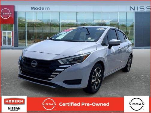 Gray Sky Pearl 2025 Nissan Versa 1.6 SV