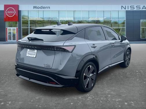 2t Gry Blk Roof 2024 Nissan ARIYA PLATINUM+