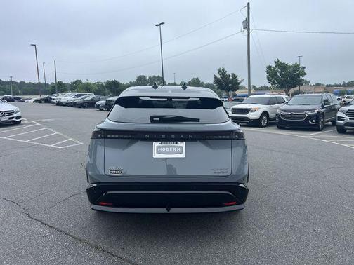 2t Gry Blk Roof 2024 Nissan ARIYA PLATINUM+