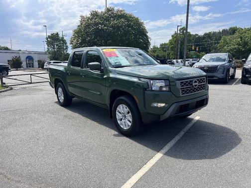 Tactical Green 2022 Nissan Frontier SV