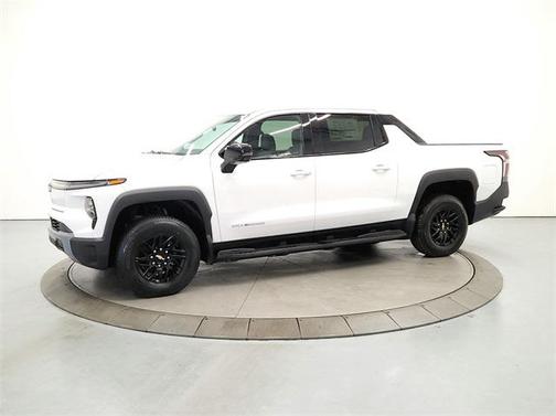 2025 Chevrolet Silverado EV LT