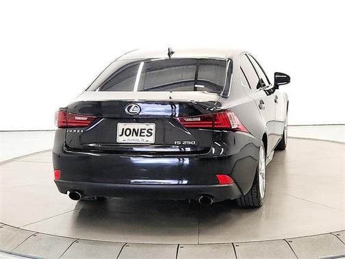 2015 Lexus IS 250 Crafted Line