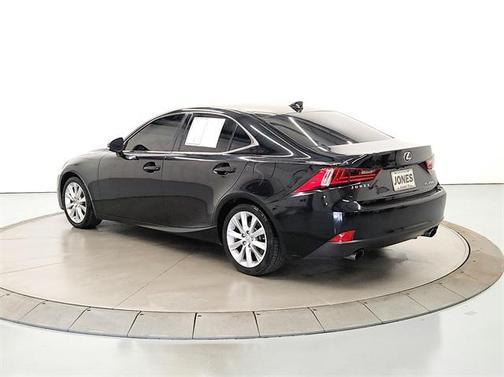2015 Lexus IS 250 Crafted Line