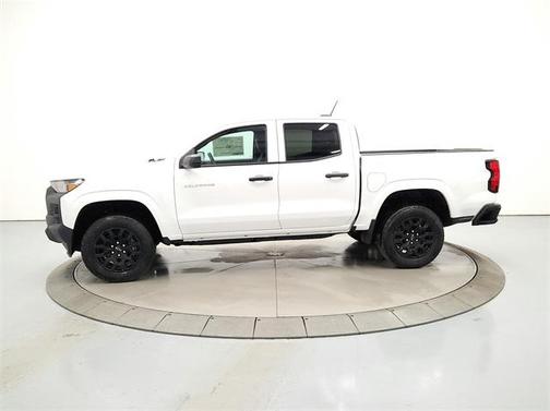 2025 Chevrolet Colorado WT