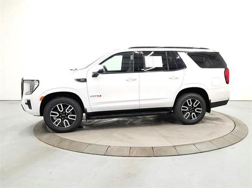 2023 GMC Yukon 4WD AT4