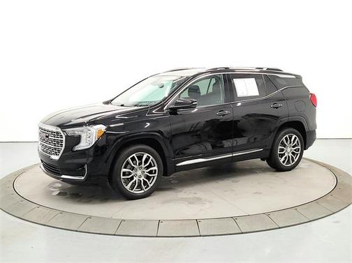 2022 GMC Terrain Denali