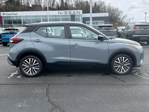 2023 Nissan Kicks SV