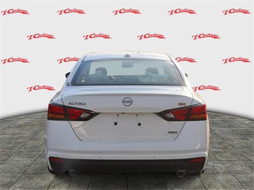 2025 Nissan Altima SR