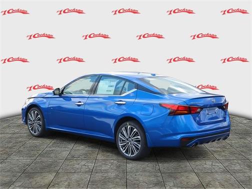 2025 Nissan Altima SL