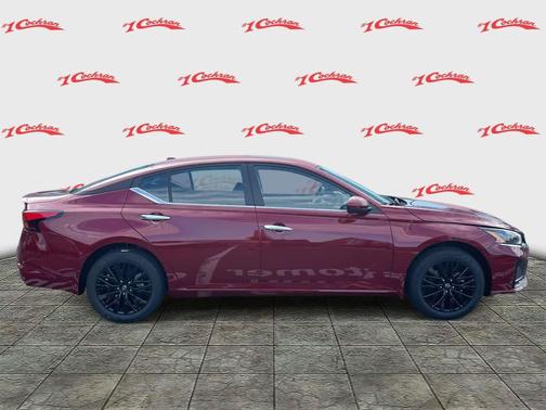 2025 Nissan Altima SV AWD