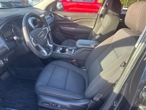 2022 GMC Acadia AWD SLE