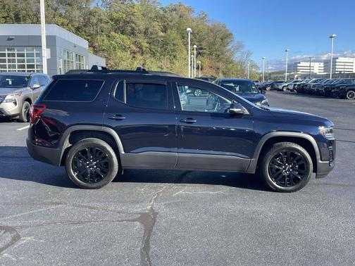 2022 GMC Acadia AWD SLE