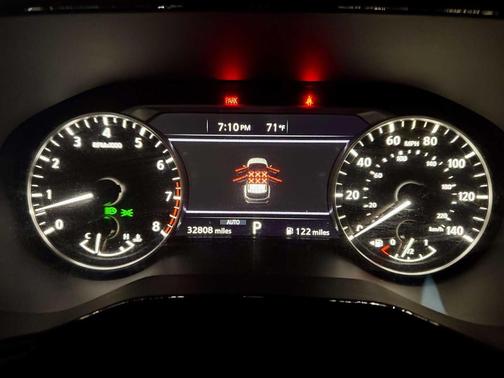 2022 Nissan Pathfinder SV 4WD