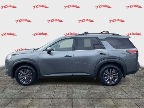 2022 Nissan Pathfinder SV 4WD