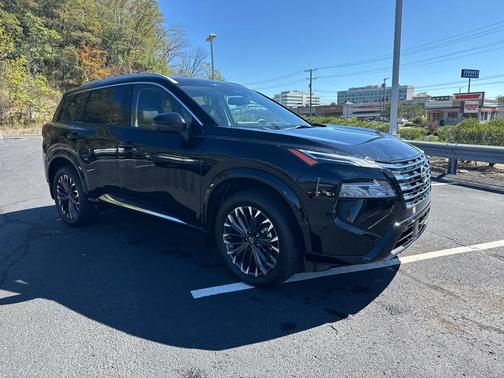 2024 Nissan Rogue Platinum