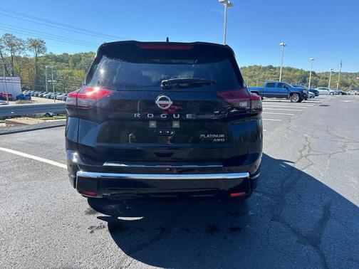 2024 Nissan Rogue Platinum