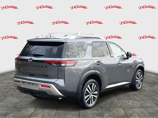 2025 Nissan Pathfinder Platinum 4WD