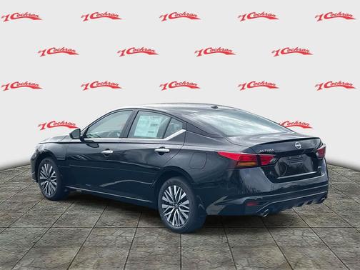 2025 Nissan Altima SV AWD