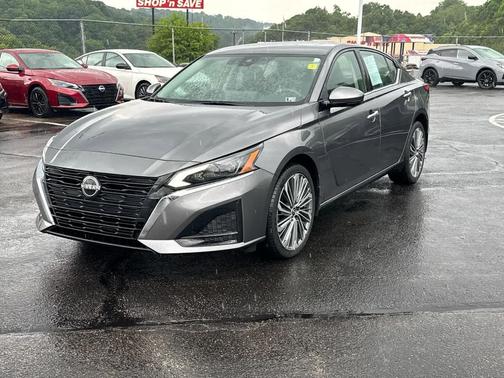 Gun Metallic 2023 Nissan Altima 2.5 SL