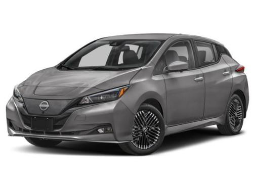 Super Black/Pearl White 2024 Nissan Leaf SV PLUS