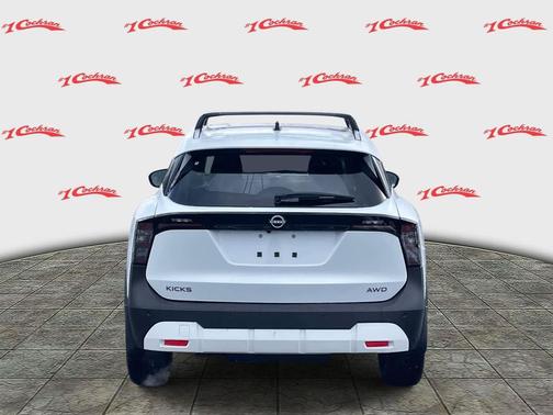 2026 Nissan Kicks SV