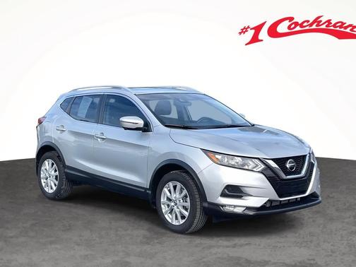 2022 Nissan Rogue Sport SV