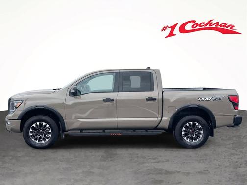 2024 Nissan Titan PRO-4X