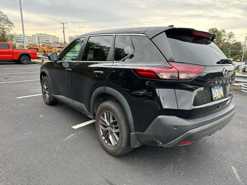 2021 Nissan Rogue S