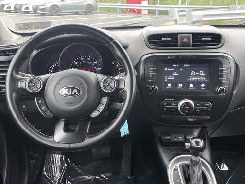 Mysterious Blue 2018 Kia Soul +