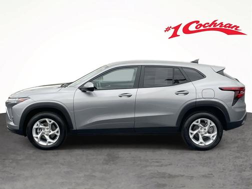 2025 Chevrolet Trax LS