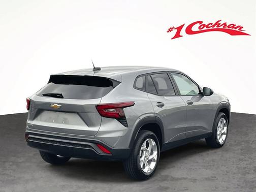 2025 Chevrolet Trax LS