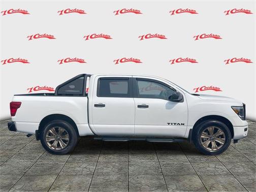 2024 Nissan Titan SV