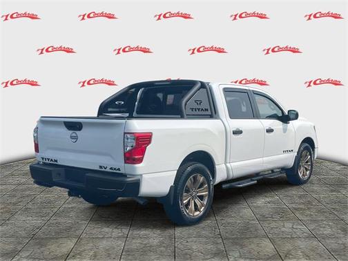 2024 Nissan Titan SV