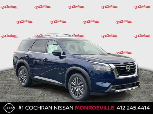 2025 Nissan Pathfinder SL 4WD
