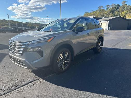 2024 Nissan Rogue SL